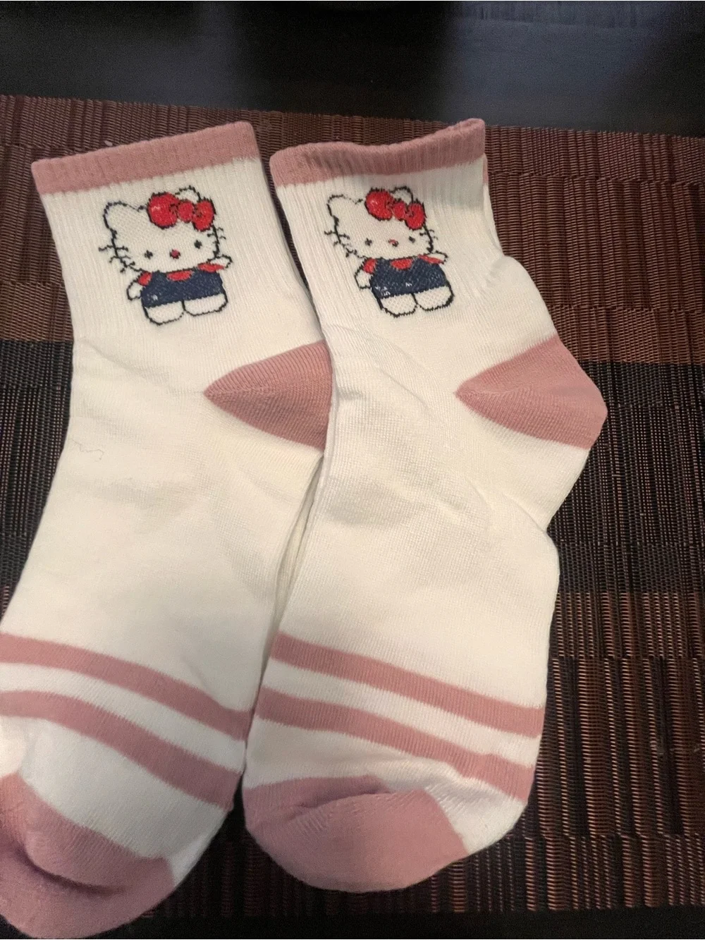 Hello Kitty White & Pink Ankle Socks 2 set
